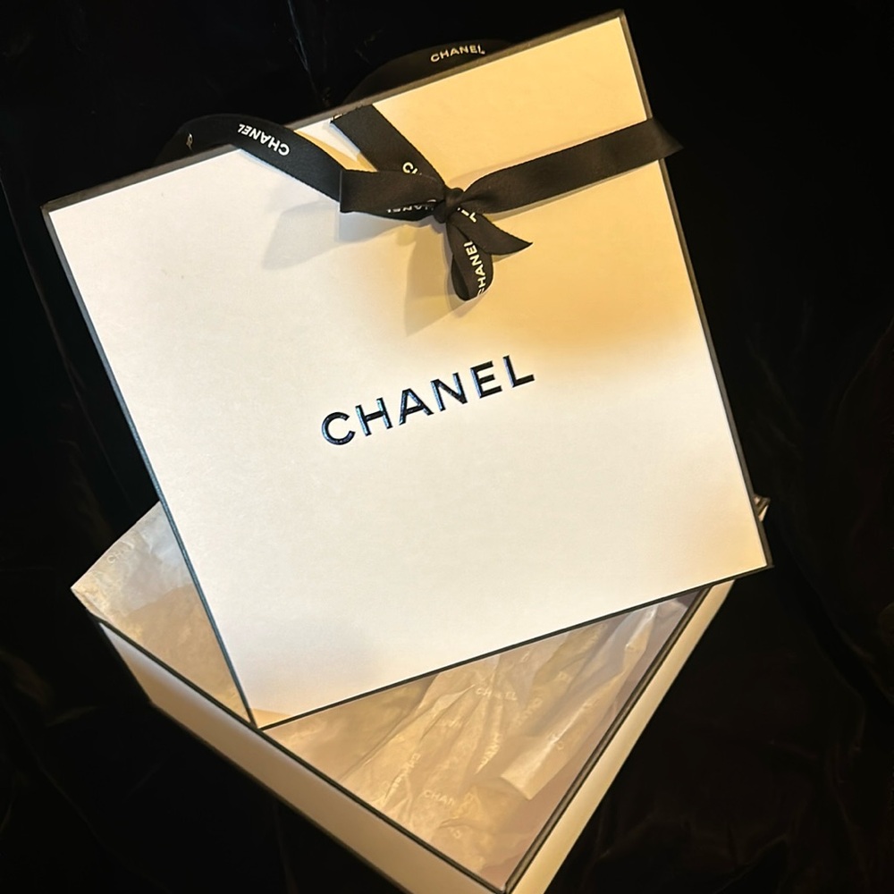 Chanel gift box with ribbon & tissue paper brand new
